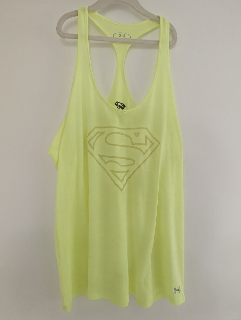 Under Armour Women Neon Yellow Racerback Superman Tank Size L/XL
